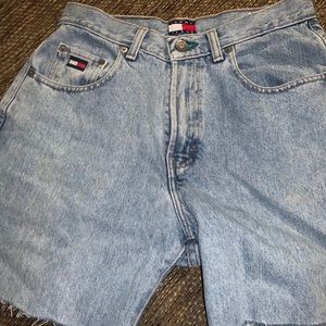 VINTAGE TOMMY JEAN SHORTS